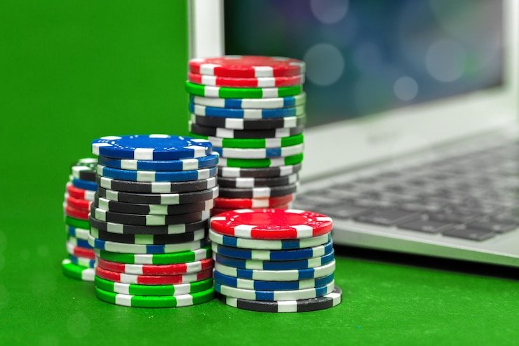 Complete platform overview showing sports, casino, and account features available to f555 members